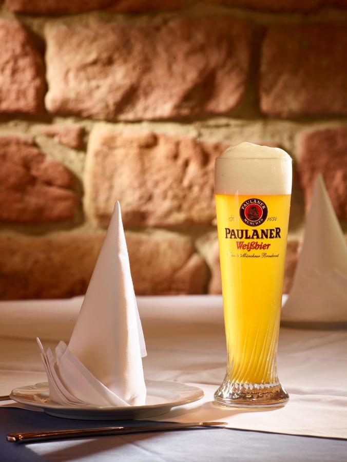 Hotel & Restaurant Burgschaenke Kaiserslautern Eksteriør bilde
