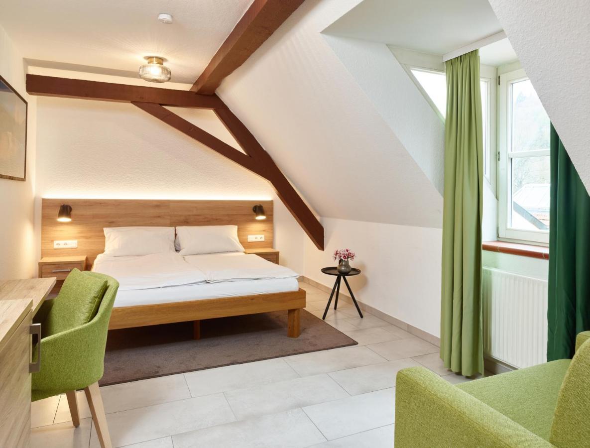 Hotel & Restaurant Burgschaenke Kaiserslautern Eksteriør bilde